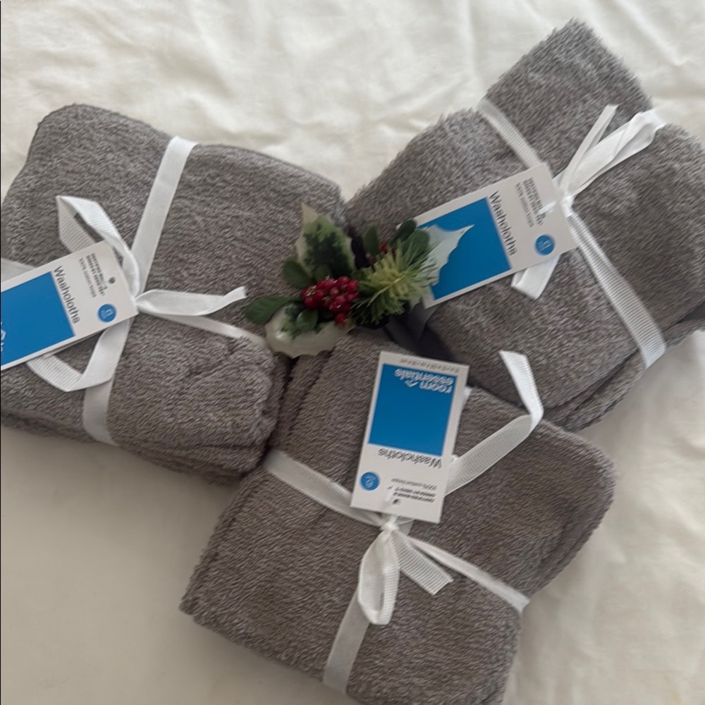 Room Essentials Gray Wash Cloths Set